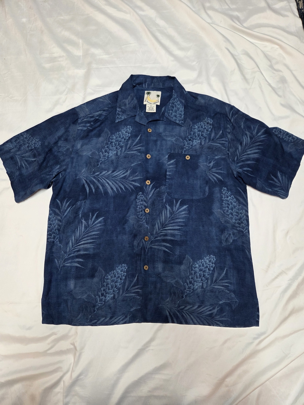 Classic Navy Short-Sleeve Tropical Print Button-Down Shirt